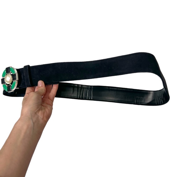 CHANEL RUNWAY Black Suede Green Gripoix Wide 2009A Belt main image 5